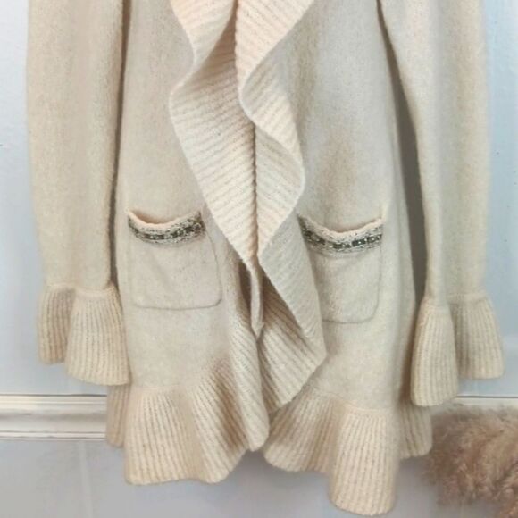 Boho Cream ruffled lapel/ cuffs long-sleeve cardigan with jeweled pockets M y2k - Picture 4 of 10